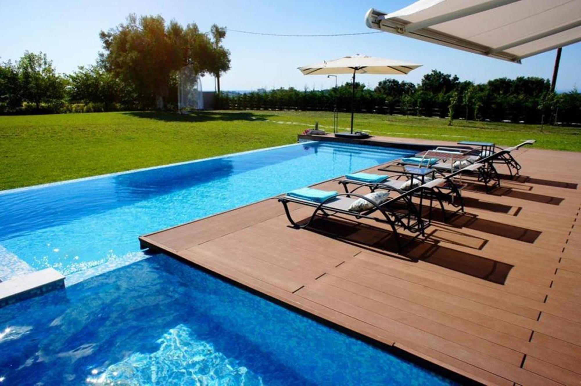 Island Villa Sani Sea View ภายนอก รูปภาพ