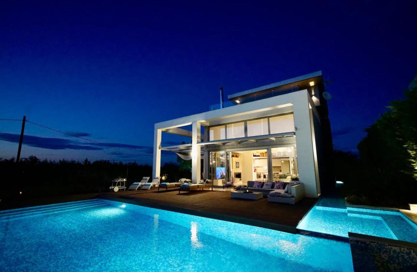 Island Villa Sani Sea View ภายนอก รูปภาพ